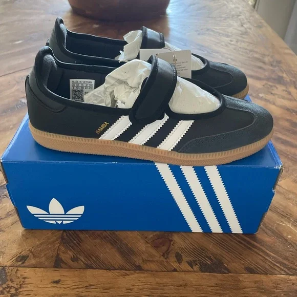 Adidas Samba Jane Shoes - Picture 8 of 8